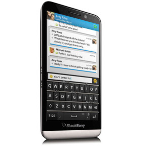 BlackBerry_Z30_instant_comm_en